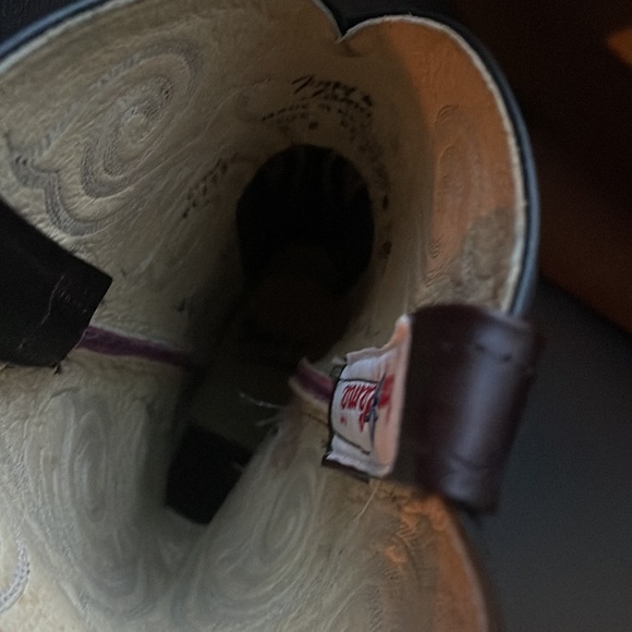 Tony Lama - Picture 6 of 8